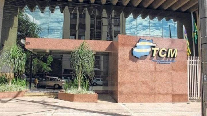AMPCON parabeniza os 44 anos do TCM-GO