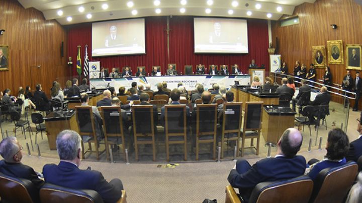 Procurador-Geral do MPC-SP participa de seminário de 30 anos da Atricon