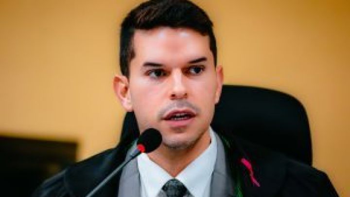 Alisson Alencar é reeleito como Procurador-geral de Contas para o biênio 2023-2024