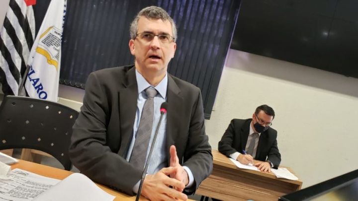 Procurador do MPC-SP pede que se oficie a Promotoria de Justiça de Município cuja espera para a realização de exames urológicos passou de 4 anos