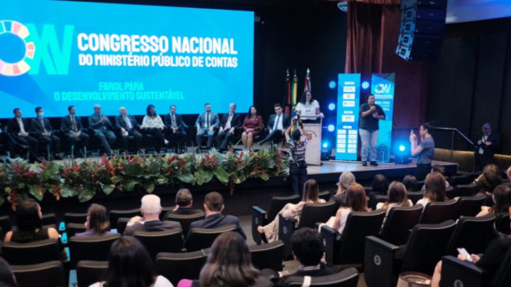 MPC-RO firma carta-compromisso no encerramento do XV Congresso do MPC