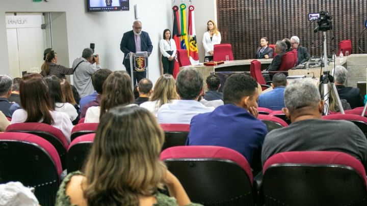 Novos dirigentes do MPC-PB tomam posse em sessão extraordinária do TCE-PB