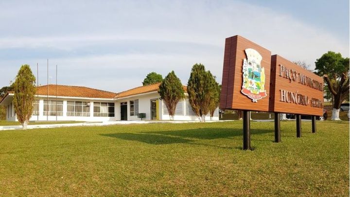 TCE-PR acolhe proposta do MPC-PR e Município deve elaborar estudo técnico preliminar para abertura de novos procedimentos licitatórios